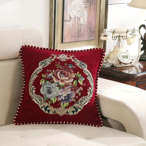 European-style Simple Chenille Flower Pillow Home